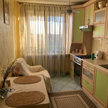 Продаю 3-кім. квартиру, вул. Лісового