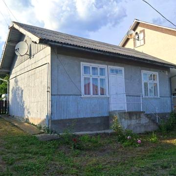 Продам хату,будинок під розбір