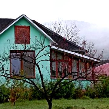 Ціну знижено! Продаємо садибу на пагорбах курорту Поляна Закарпатська