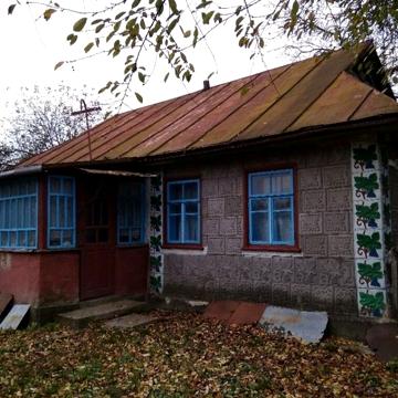Продаж будинку в селі Пархомівці