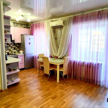 Дмитра Яворницького просп. (Карла Маркса), 10