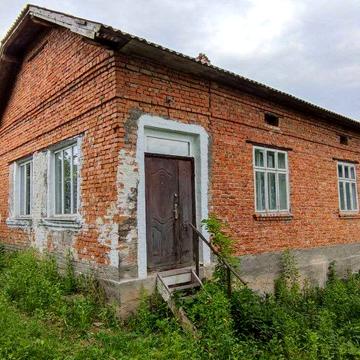 Продається цегляний будинок, у Галицькому районі, село Нові Скоморохи.
