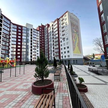 Двокімнатна квартира в центрі, продам 2-кімн, Галицька-Набережна