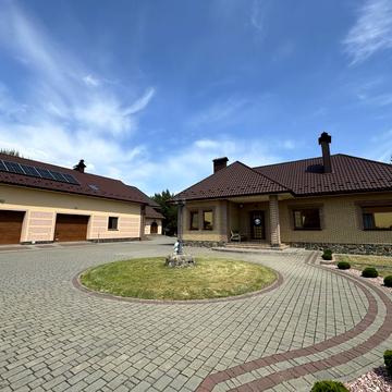 Продаж домоволодіння у с. Гаразджа.