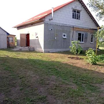 Спаське, продається добрий будинок 100 м.кв, 25 соток