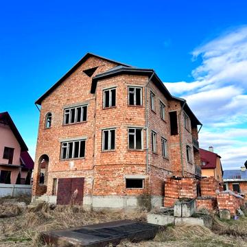 Продам або обміняю будинок