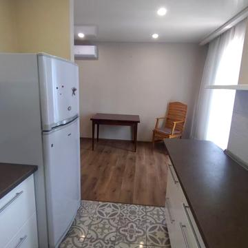 Продам 3-х комнатную квартиру Коттеджный городок, Голубое озеро ЖК Коттеджный городок