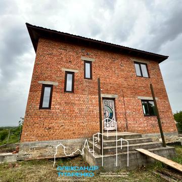 Продам новий будинок зі всіма комунікаціями та крутим наповненням!!