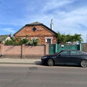 Будинок на Баранівській