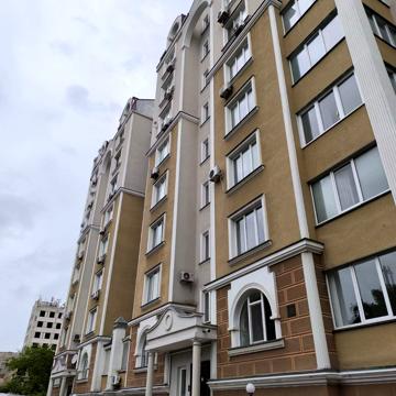 Французький бульв., 35