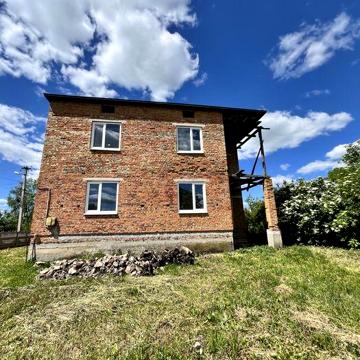 Продаж будинку в Олеську