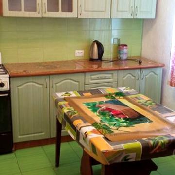 Сдам Рени ДОМ с Большой Парковкой.