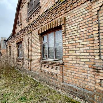 Продається коробка без внутрішніх робіт