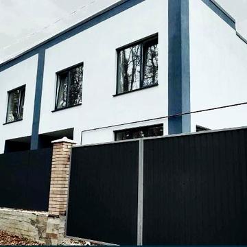 Продам Дуплекс 100 кв.м. 3 сотки газ  р-н Академічний