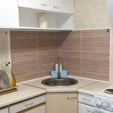 Продам 1 комнатную квартиру на Покровском ( Коммунар )