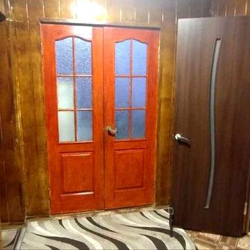 Продам 3-кімнатну квартиру під комерцію