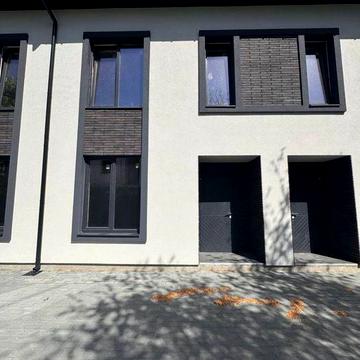 Парк Незнайка Таунхаус з газом і Централізованими комунікаціями.