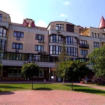 БЕЗ %    227м2, вул. Оболонська Набережна,7