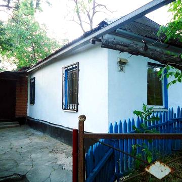 Продається будинок в Центрально-Міському районі.