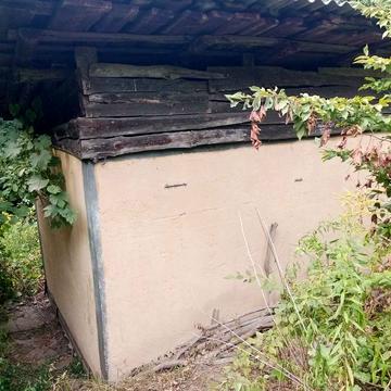 Будинок (дача), земля 10 соток – c. Креничі. Від власника.