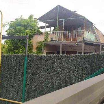 Дачный участок с домом в с.Старая Андреевка рядом с р.Днепр