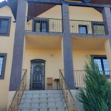 Оренда будинку можна для сімї під офіс Генератор