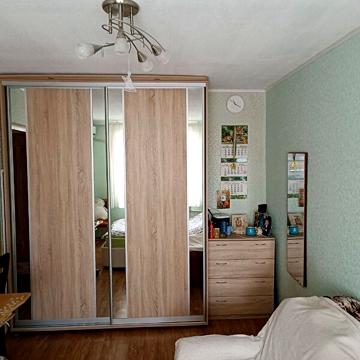 Продажа 2к квартира Квартальна (Гладкова) вулиця