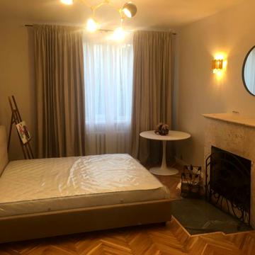Супер предложение, от хозяина! Квартира 4-ком. 100 м2, в цетре Киева.