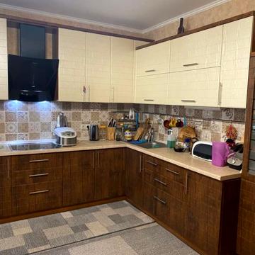В Продажу 3 к к в Центрі в Новобудові з ремонтом ЖК Висотка