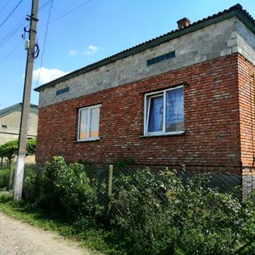 Продається будинок в селі
