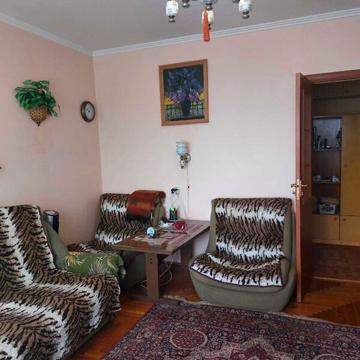 Продажа 3к квартира 8-го Березня вулиця