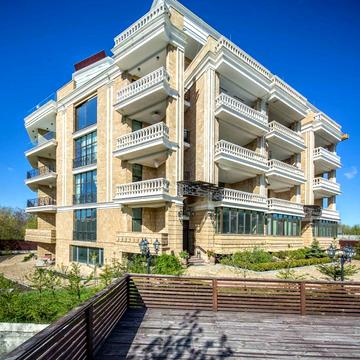 Продаж 4-кімнатної квартири Liberty Estate Лукянівський провулок