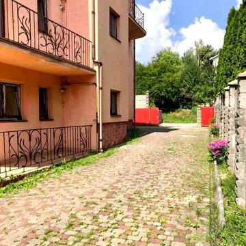 Продаж Будинку.  Брюховичі-Бірки-район Богдану