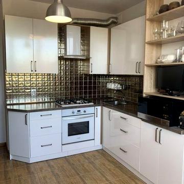 Двохкімнатна біля парку