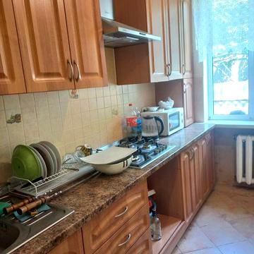 Сдам отдельный дом на Ленпоселке