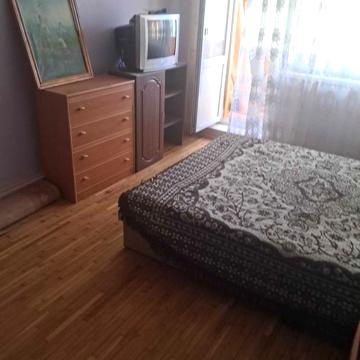 Продам 3 кім на 8 березня