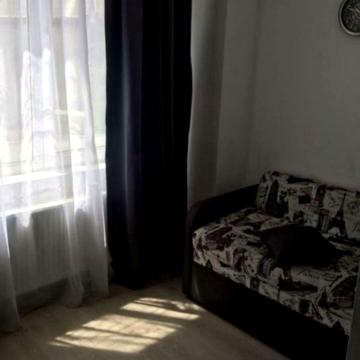 Миколи Боровського вул., 37х