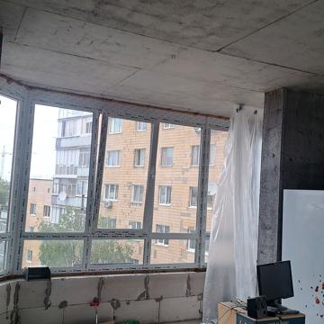 Мистецькі ворота, 9а
