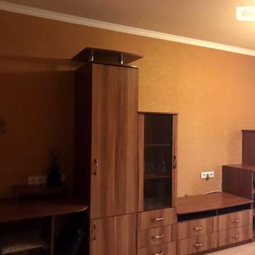 Продаж 2к Квартира Івана Авраменка (Корнійчука) вулиця