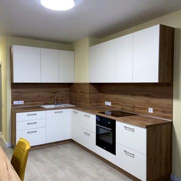 Однокімнатна квартира в новобудові з ремонтом на Митниці ЖК Надія