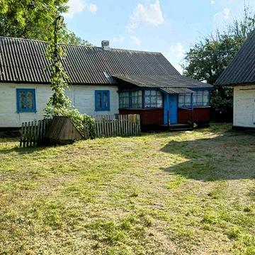 Будинок у селі Орепи