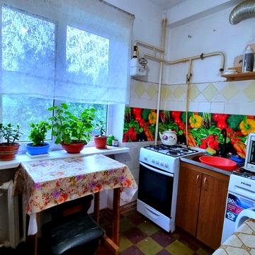 Продам 1к.кв в Центре, ул. Победы, р- н магазина " Олимпия"