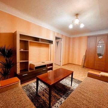 Продажа 2к квартира Севастопольська вулиця