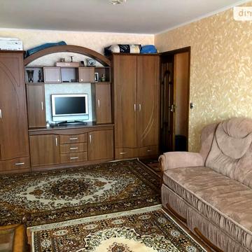 Продаж 2к Квартира Лялі Ратушної вулиця