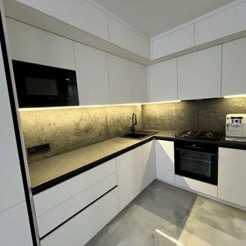 Квартира ЖК Crystal avenue Власник ЖК Crystal avenue