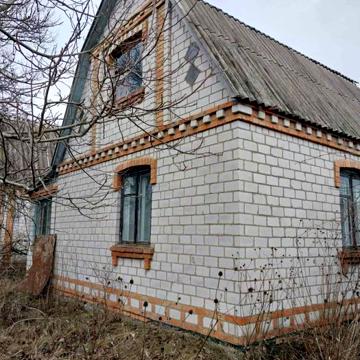 Продам дачний будинок в Кустині