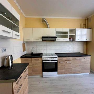 САМИЙ ЦЕНТР 1к з меблями та технікою вул. Бельведерська