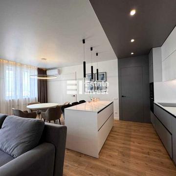 Продам 3 к. кв на вул. Мирослава Мисли (Цілиноградська), 58Б, ЖК Дует