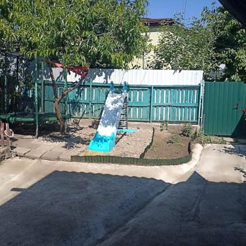 Сухумська вул., 14