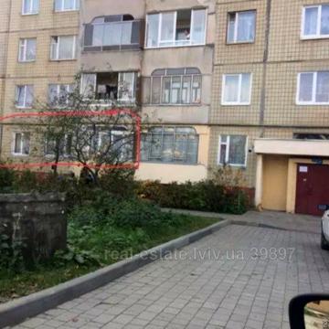продаж квартири в Рясне 1